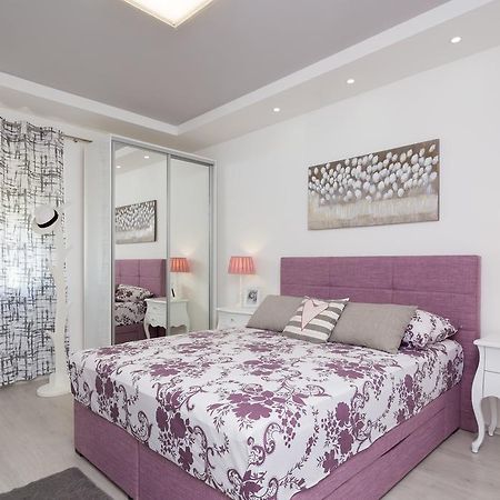 Old City Luxury Apartment Iris Split Buitenkant foto