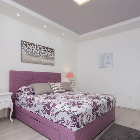 Old City Luxury Apartment Iris Split Buitenkant foto