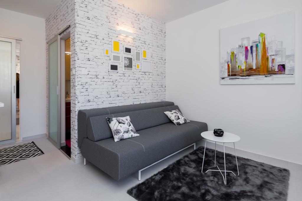 Old City Luxury Apartment Iris Split Buitenkant foto